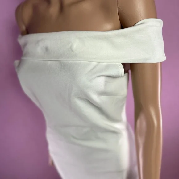 NWT Fashion Nova Elegant Off-Shoulder White Dress size L - Picture 3 of 11